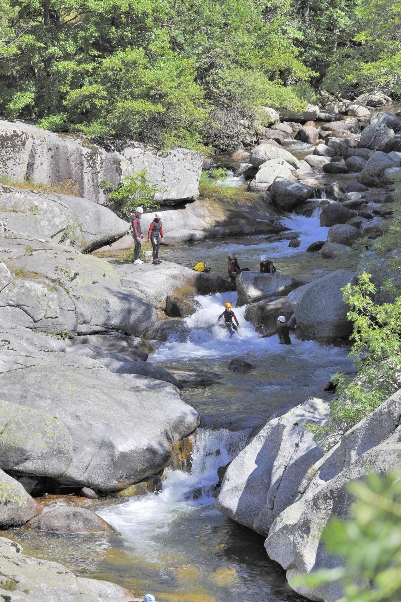 Camping Rcn Val De Cantobre المظهر الخارجي الصورة